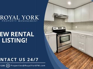 1071 Summitview Cres #2, Oshawa, ON L1K2K5