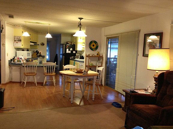 5th image of 3503 28th Street Ct E
