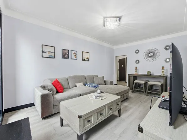 8735 Bay Pkwy APT A52, Brooklyn, NY 11214