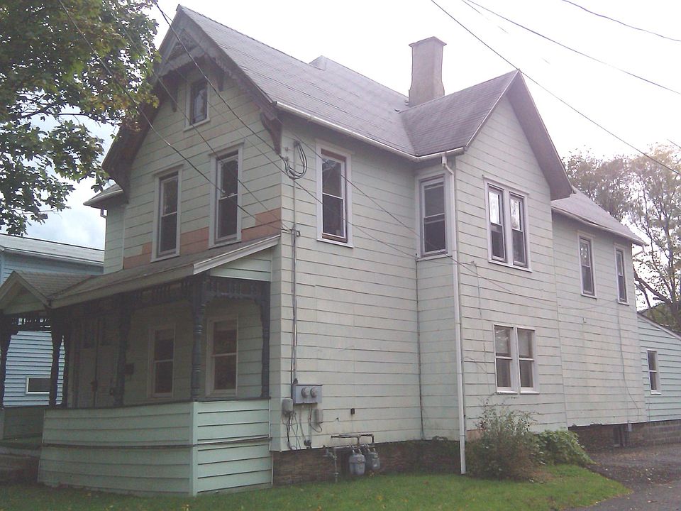 1st image of 130 Hawley St Fl 2