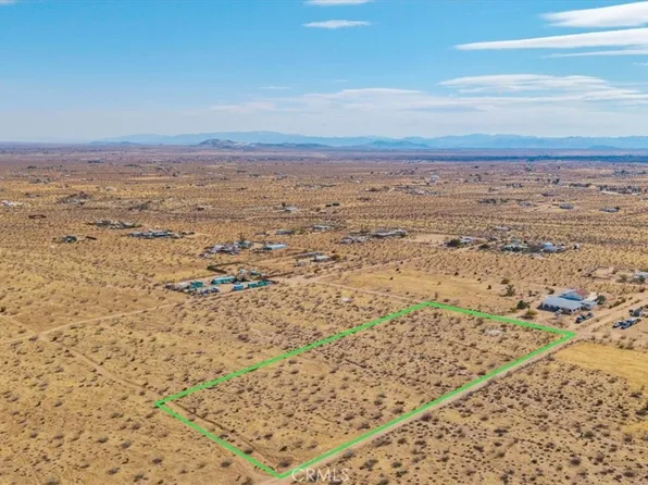 55426 Lilac Ln #21, Landers, CA 92285