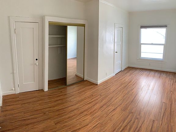 4th image of 2431 Sichel St APT 103