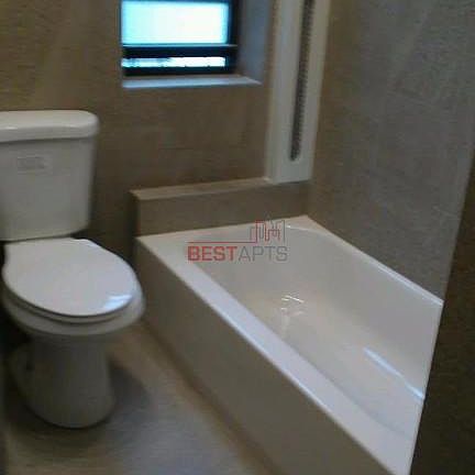 3rd image of 601 W 151st St APT 63