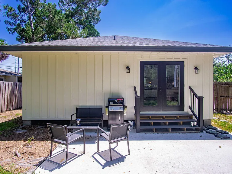 840 Beltrees St — Photo 45