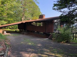1537 Taughannock Blvd, Ithaca, NY 14850