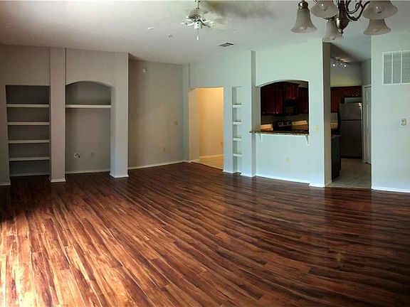 3rd image of 122 Vista Verdi 108 Cir