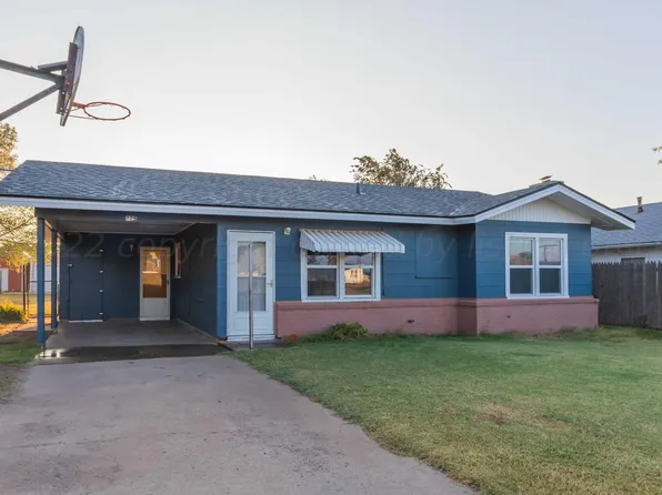 225 Brown Ave, Stinnett, TX 79083
