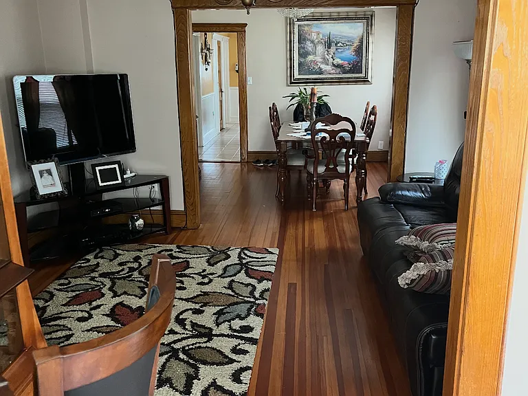 1005 Madison Ave #2 — Photo 5