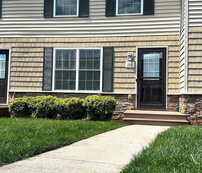 1st image of 168 Old Tavern Cir