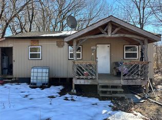 18348 Cedar Dr, Morris, OK 74445