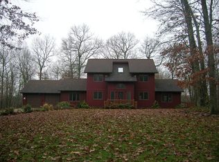 452 Parum Rd, Colchester, CT 06415