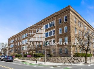 242 S Huntington Ave APT 1, Jamaica Plain, MA 02130