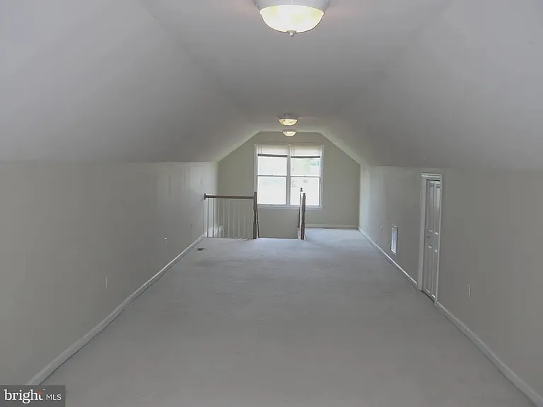10824 Anderson Dr — Photo 20