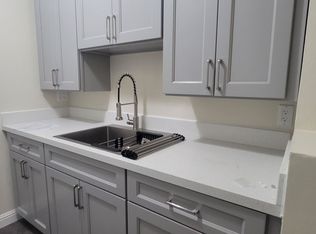 Charming One Bedroom features an upgraded kitchen with modern appliances, Berkeley, CA 94704