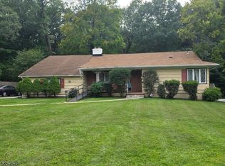 39 Greendale Rd, Cedar Grove Twp., NJ 07009