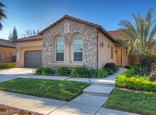 1279 E Via Verde Dr, Fresno, CA