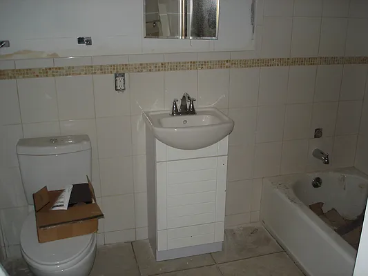 Rented by HOTPROPERTY NYC LLC | media 10