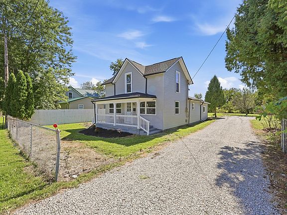 2nd image of 8935 Lilly Chapel Rd