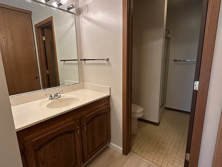 35 Nathan Ln N #121 — Photo 24