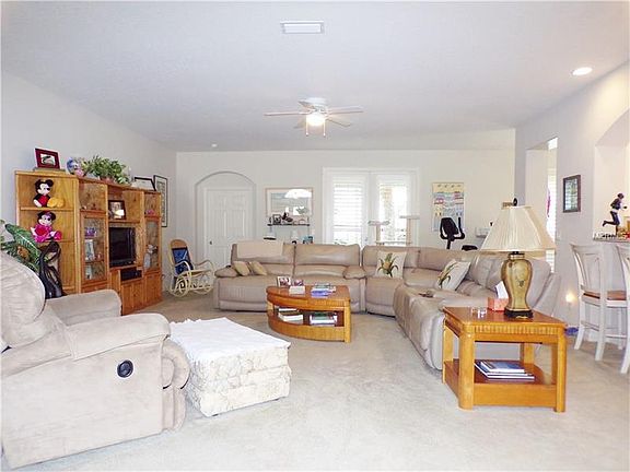 4th image of 21050 Royal Saint Georges Ln