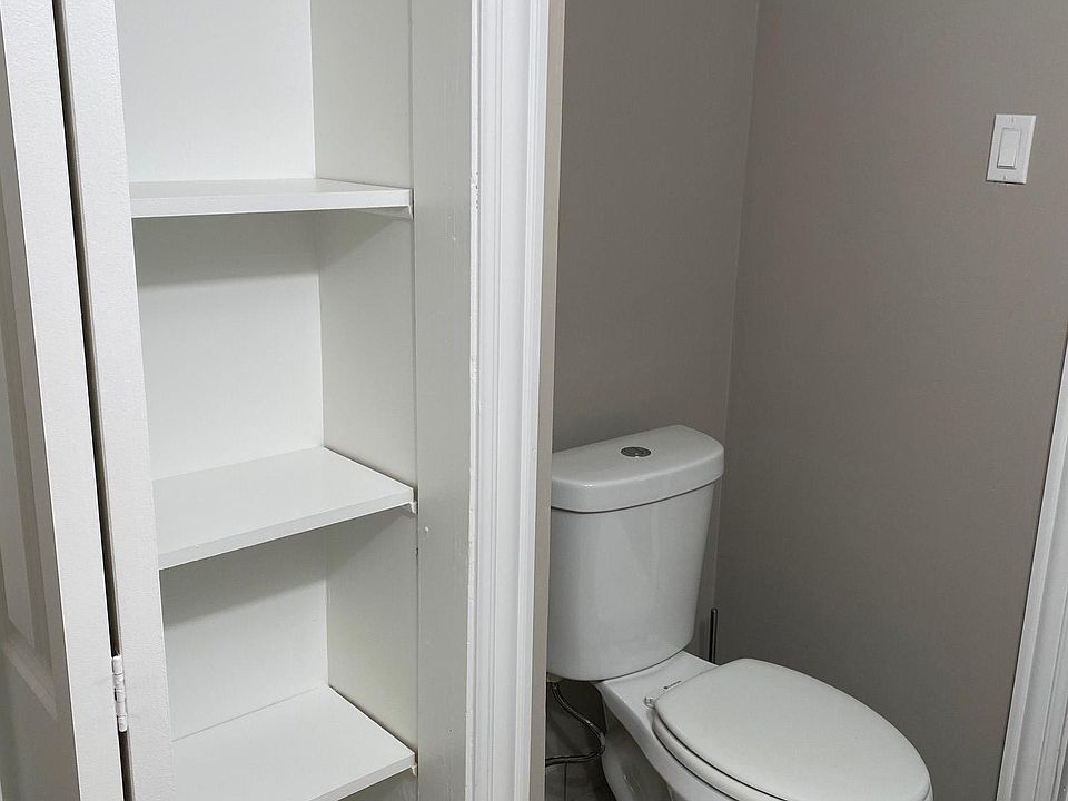 1st image of 5107 W 82nd St #2
