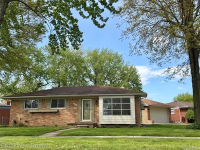 29812 Newport Dr, Warren, MI, 48088