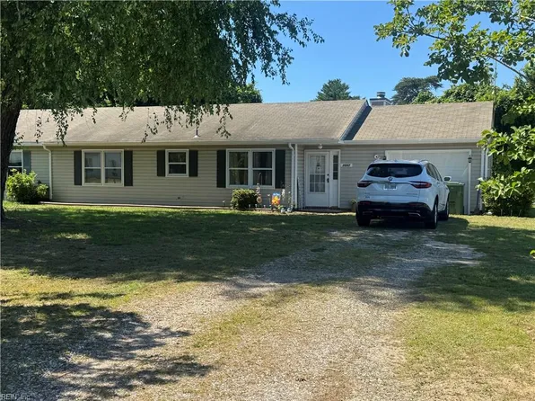 7557 Bellehaven Dr, Gloucester Point, VA 23062