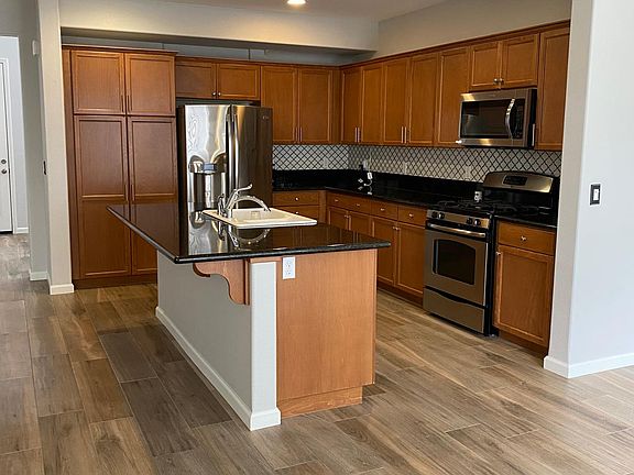 4th image of 2033 Jalama Ct