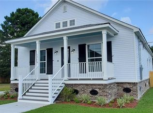 1716 Alexander Ave, Arabi, LA 70032