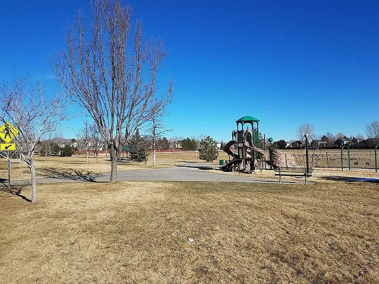 11351 W Parkhill Dr — Photo 10
