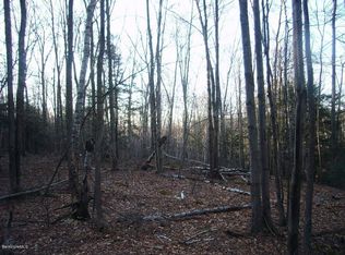 110 Elk Dr, Lee, MA 01238