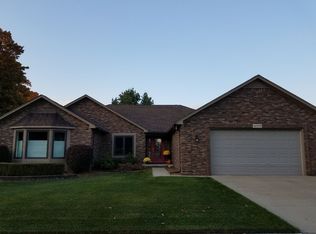 16997 Mary Wood Dr, Macomb, MI