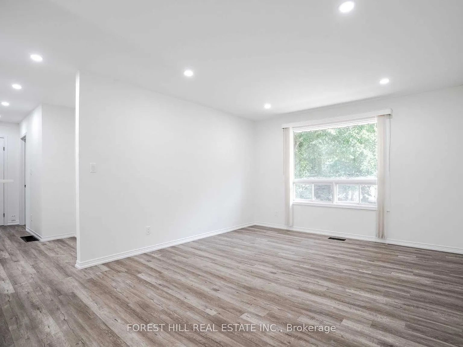 2 bed, $2,100 — Photo 4
