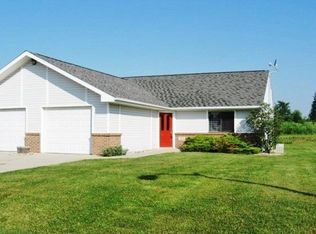 515 Clark St, Avilla, IN 46710