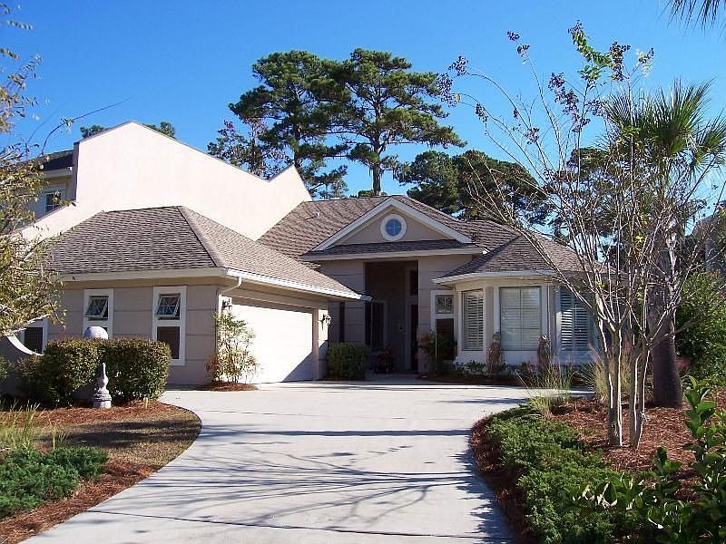 1st image of 262 Berwick Dr