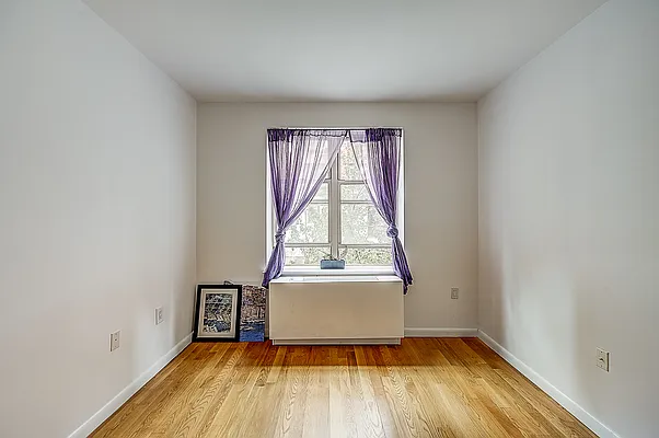 Sold by Redfin Real Estate | media 17