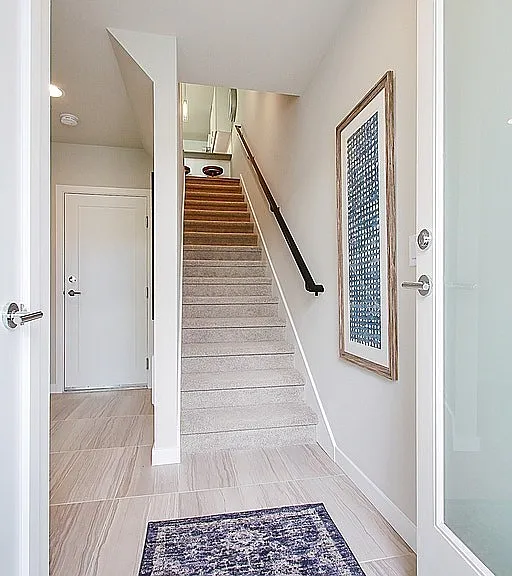 2205 NE 88th St — Photo 2