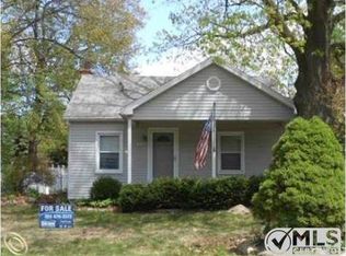 256 N Linville St, Westland, MI 48185
