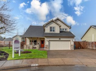 2280 36th Ct, Springfield, OR 97477