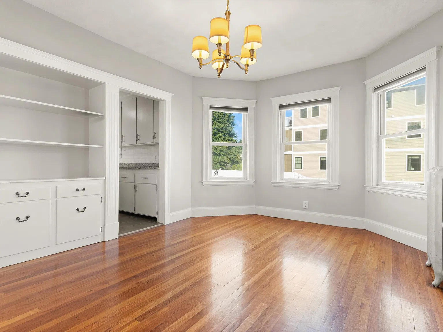 2 bed, 1.5 bath, 1630 sqft, $2,850 — Photo 4