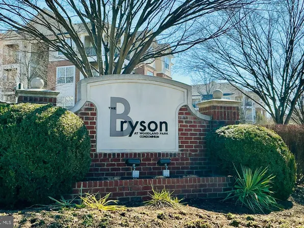 12937 Centre Park Cir APT 203, Herndon, VA 20171