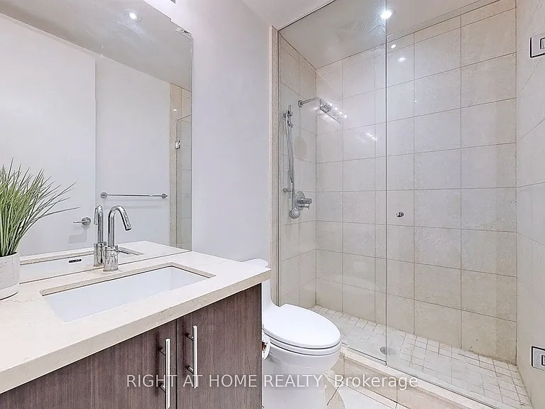 39 Queens Quay E #920 — Photo 13