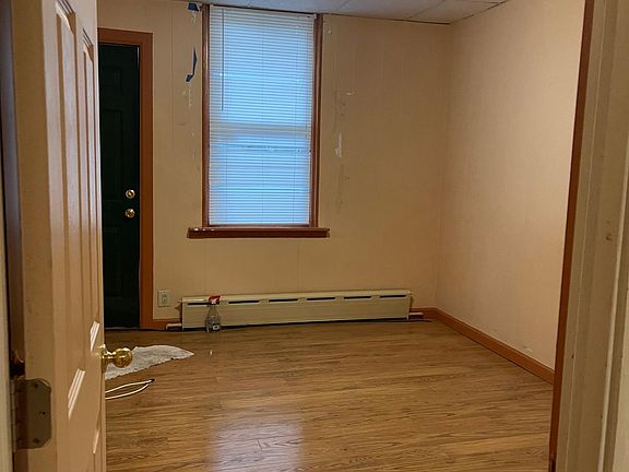 4th image of 1434 McKean St Floor 1