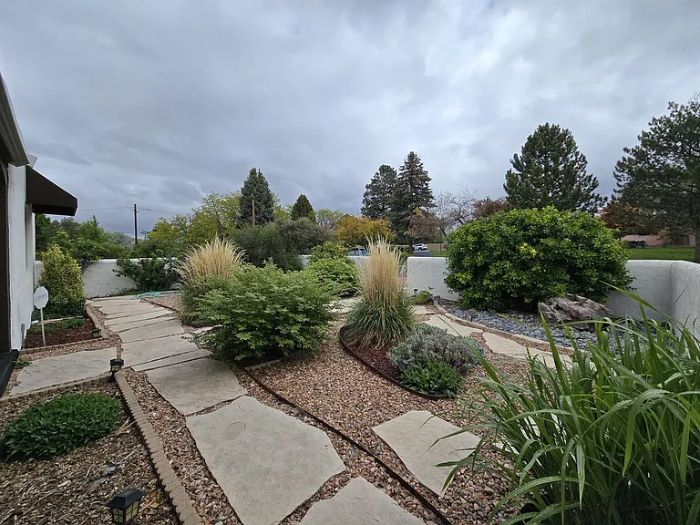1304 Galisteo Pkwy — Photo 31
