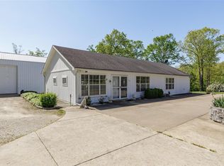 400 Aa Hwy, Farmington, MO 63640