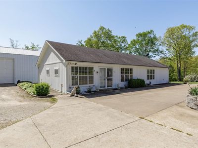 400 Aa Hwy, Farmington, MO, 63640