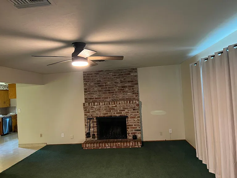 811 W Tokay St — Photo 17