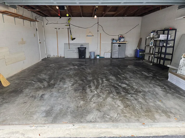 3418 W Saint Conrad St — Photo 14