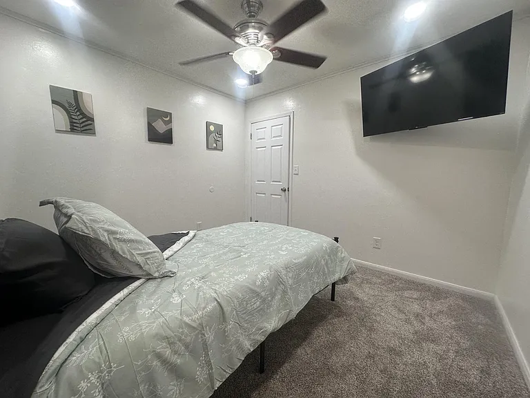 2385 Leonard Rd — Photo 17