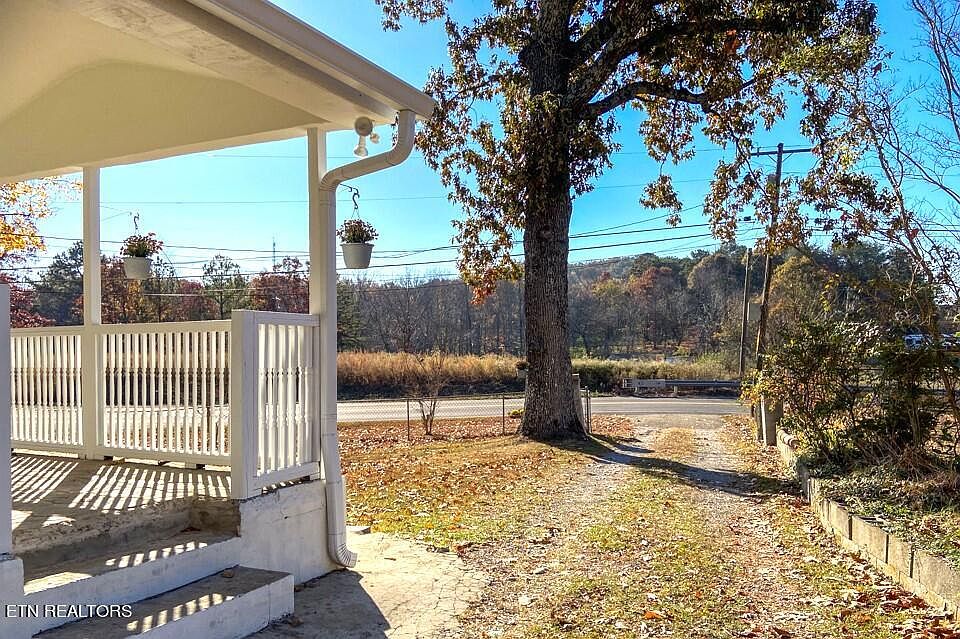 1950 Amherst Rd, Knoxville, TN 37921 Zillow